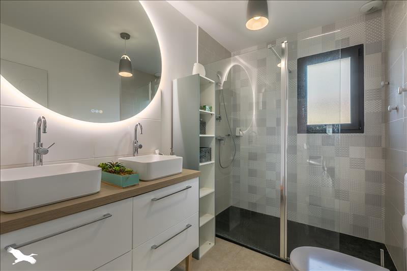 Vente Maison AUDENGE - 6 pièces -127 m² - (33980)