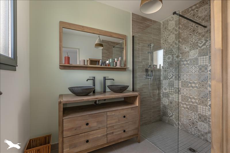 Vente Maison AUDENGE - 6 pièces -127 m² - (33980)