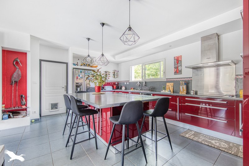 Vente Maison AUDENGE - 5 pièces -136 m² - (33980)