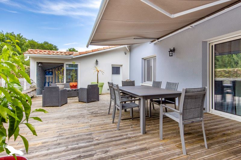Vente Maison AUDENGE - 5 pièces -136 m² - (33980)