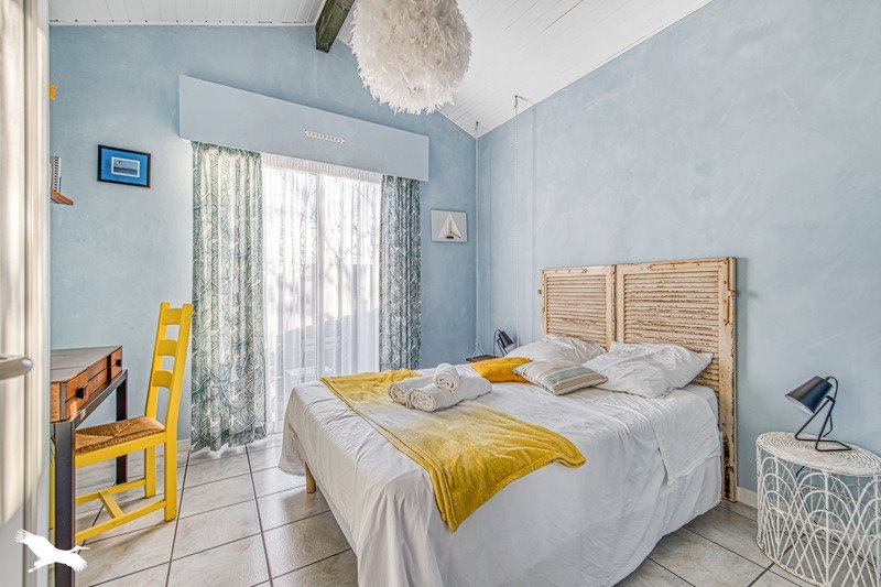 Vente Maison AUDENGE - 7 pièces -182 m² - (33980)