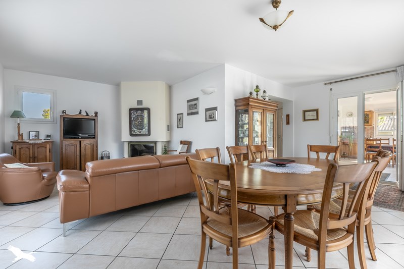 Vente Maison AUDENGE - 5 pièces -178 m² - (33980)