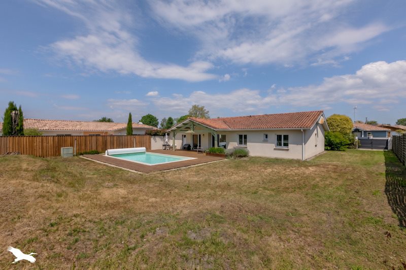 Vente Maison AUDENGE - 5 pièces -125 m² - (33980)