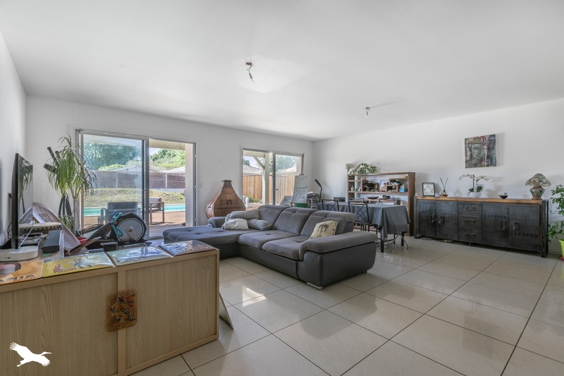 Vente Maison AUDENGE - 5 pièces -125 m² - (33980)