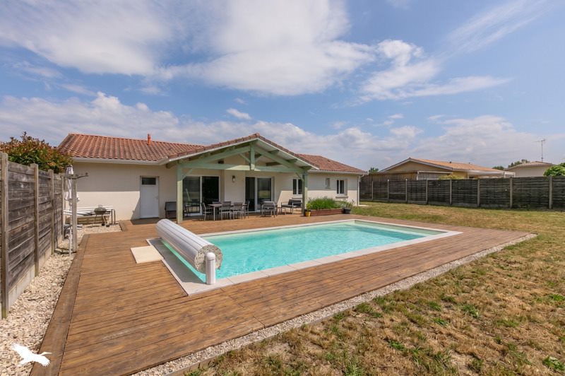 Vente Maison AUDENGE - 5 pièces -125 m² - (33980)