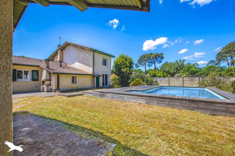 Vente Maison LANTON - 7 pièces -178 m² - (33138)