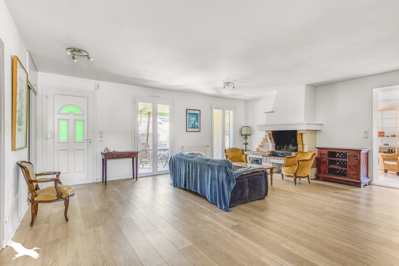 Vente Maison LANTON - 7 pièces -178 m² - (33138)
