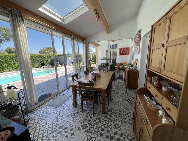 Vente Maison AUDENGE - 7 pièces -190 m² - (33980)