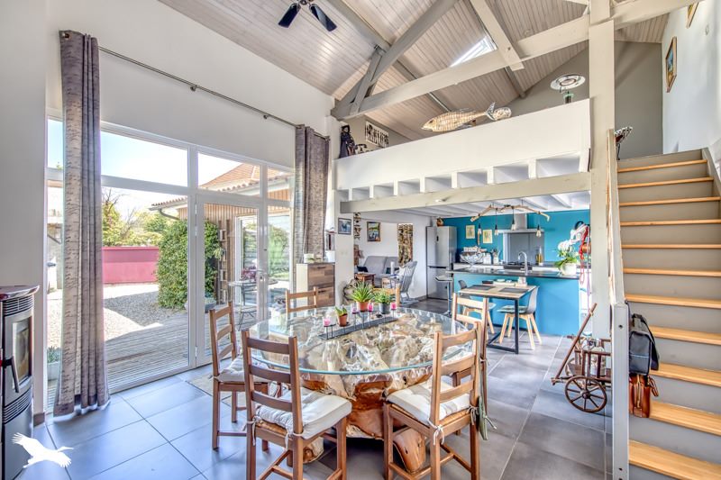 Vente Maison AUDENGE - 6 pièces -128 m² - (33980)