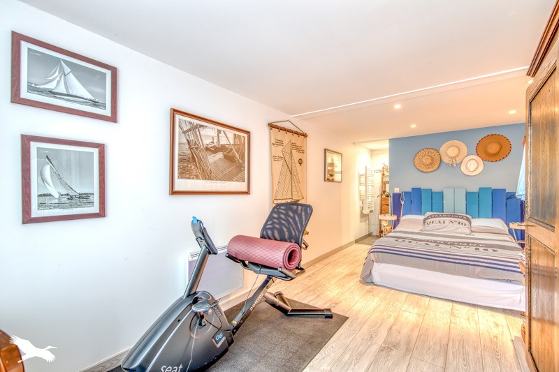 Vente Maison AUDENGE - 6 pièces -128 m² - (33980)