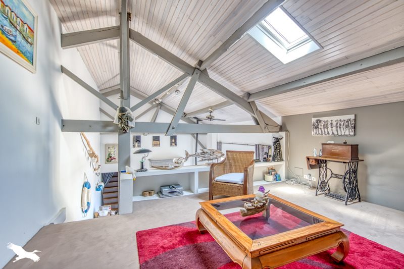 Vente Maison AUDENGE - 6 pièces -128 m² - (33980)