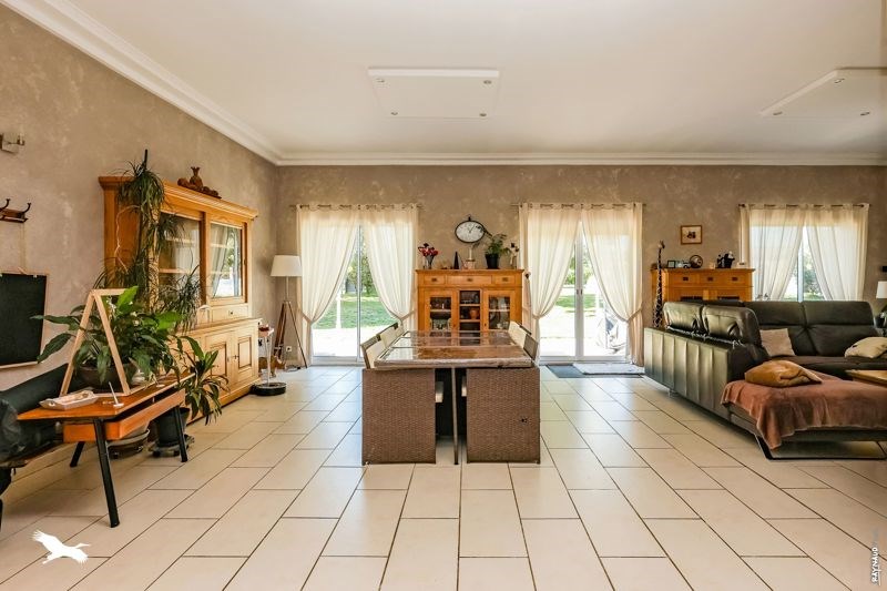 Vente Maison CASTELNAU DE MONTMIRAL - 5 pièces -198 m² - (81140)