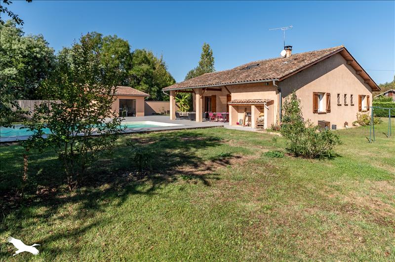 Vente Maison MONTECH - 8 pièces -139 m² - (82700)