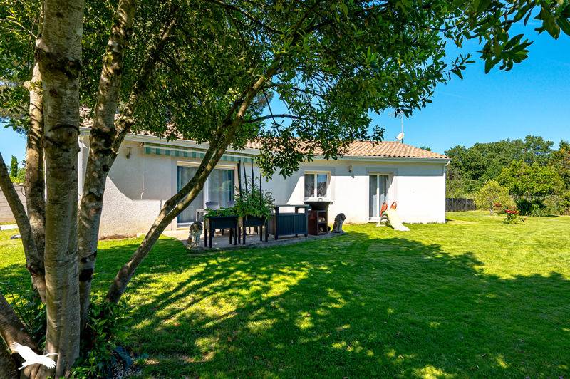 Vente Maison CAMPSAS - 6 pièces -120 m² - (82370)