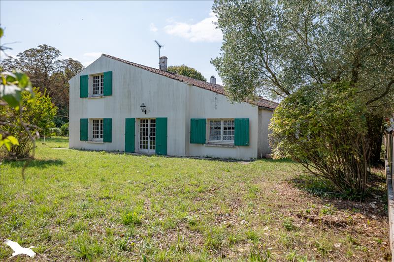 Vente Maison ST MARTIN DE JUILLERS - 6 pièces -329 m² - (17400)