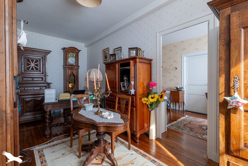 Vente Maison AUJAC - 8 pièces -129 m² - (17770)