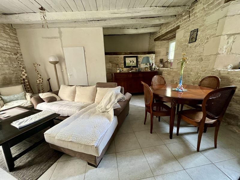 Vente Maison FONTAINE CHALENDRAY - 10 pièces -320 m² - (17510)