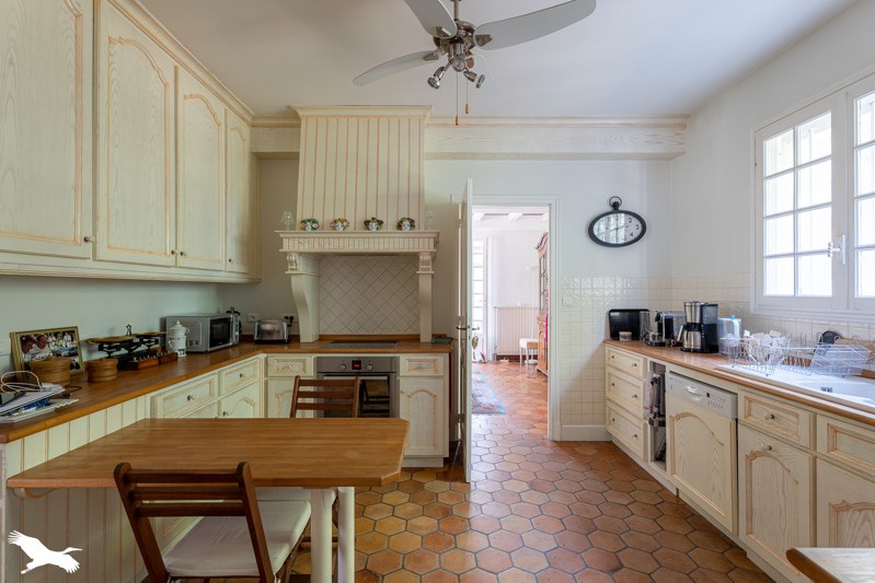 Vente Maison BEAUVAIS SUR MATHA - 7 pièces -220 m² - (17490)