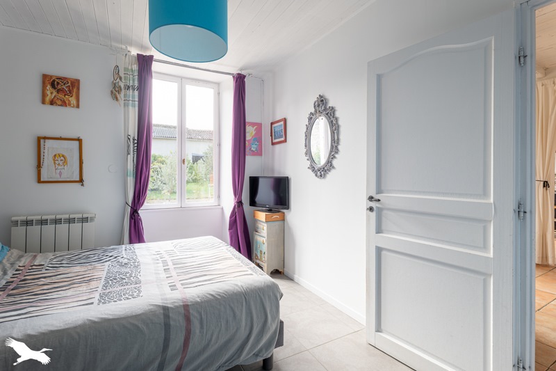 Vente Maison ST MARTIN DE JUILLERS - 6 pièces -240 m² - (17400)