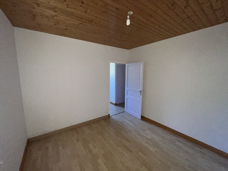 Vente Maison ST PIERRE DE JUILLERS - 5 pièces -94 m² - (17400)