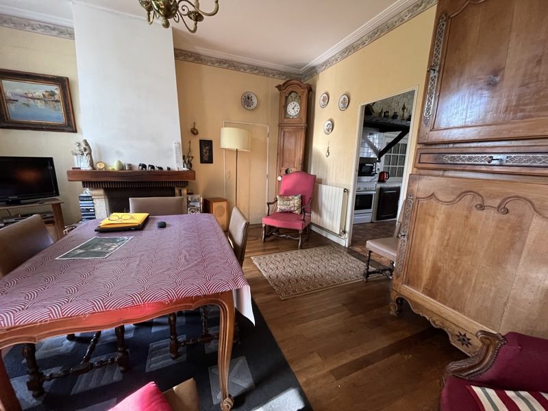 Vente Maison SIECQ - 10 pièces -248 m² - (17490)