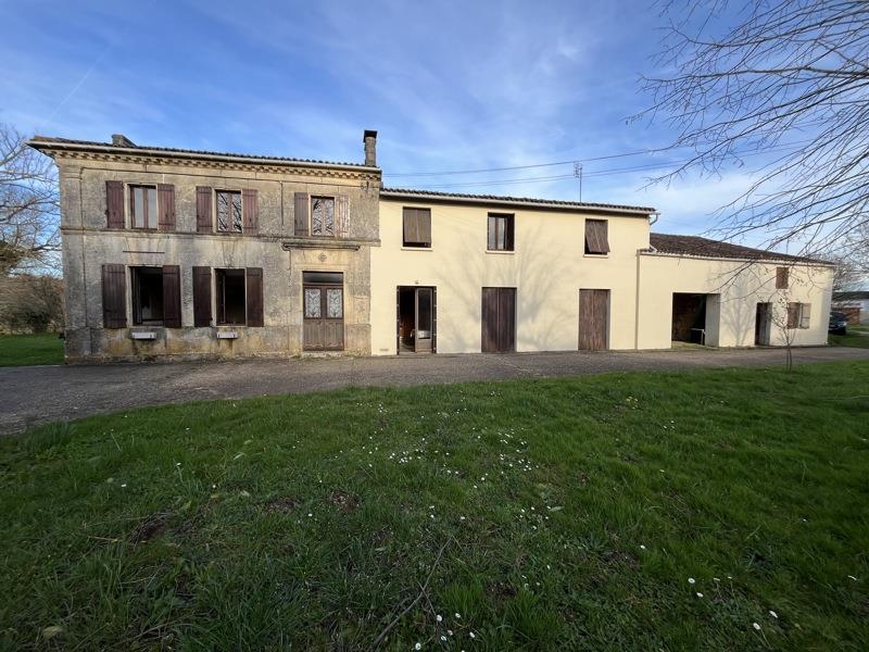 Vente Maison BRIZAMBOURG - 7 pièces -174 m² - (17770)
