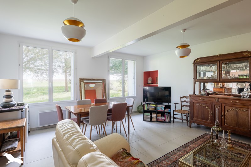 Vente Maison VARAIZE - 4 pièces -102 m² - (17400)