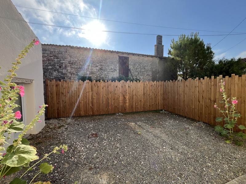 Vente Maison ST MANDE SUR BREDOIRE - 3 pièces -98 m² - (17470)