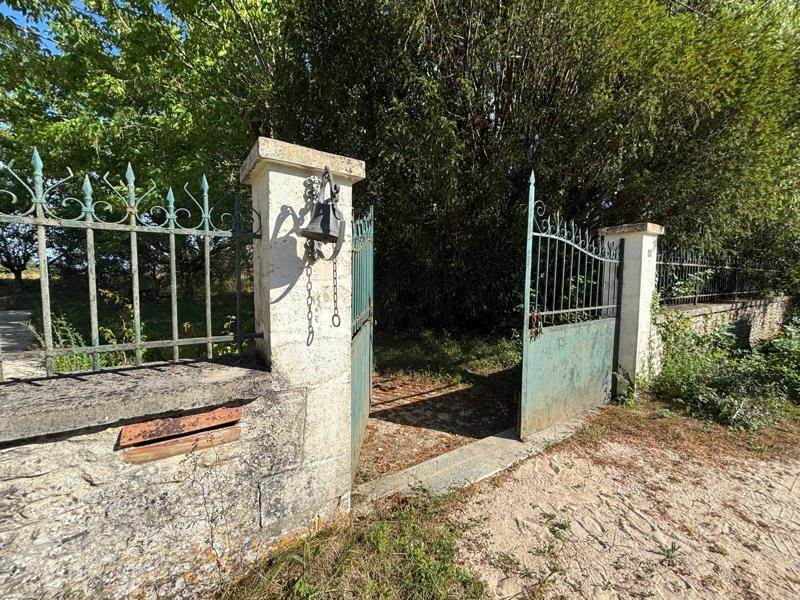 Vente Maison MIGRON - 5 pièces -209 m² - (17770)