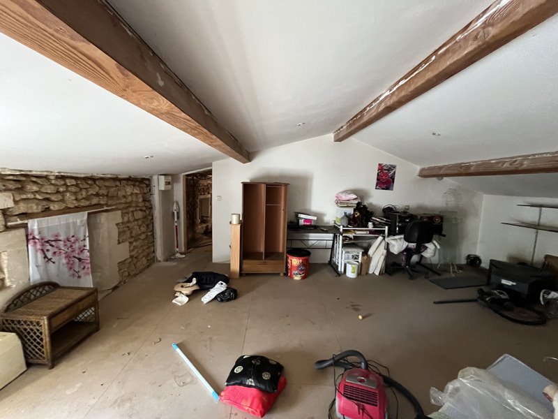 Vente Maison BURIE - 4 pièces -106 m² - (17770)