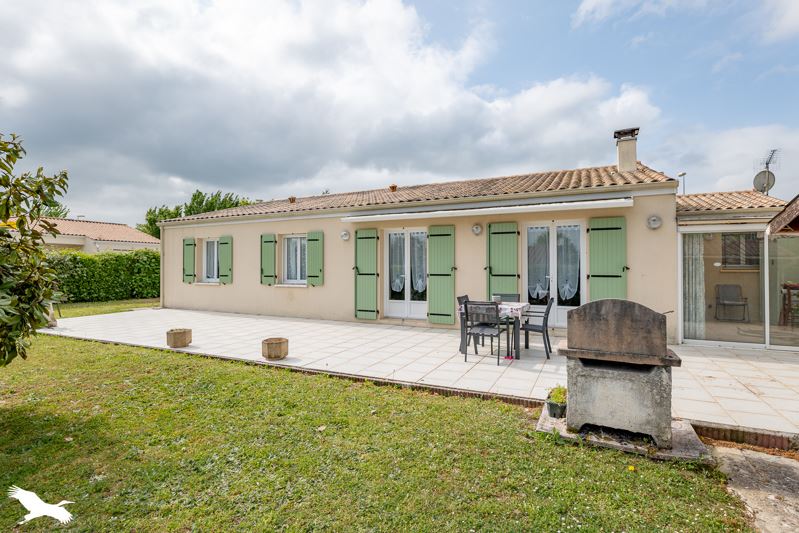 Vente Maison MATHA - 5 pièces -111 m² - (17160)