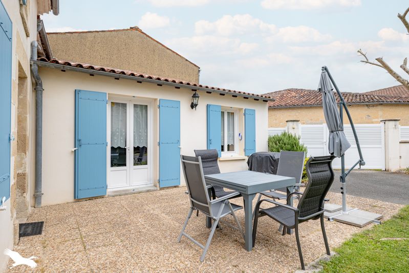 Vente Maison PAILLE - 7 pièces -192 m² - (17470)