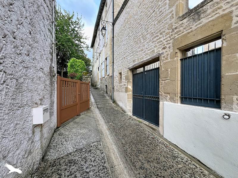 Vente Appartement Aulnay - 5 pièces -115 m² - (17470)