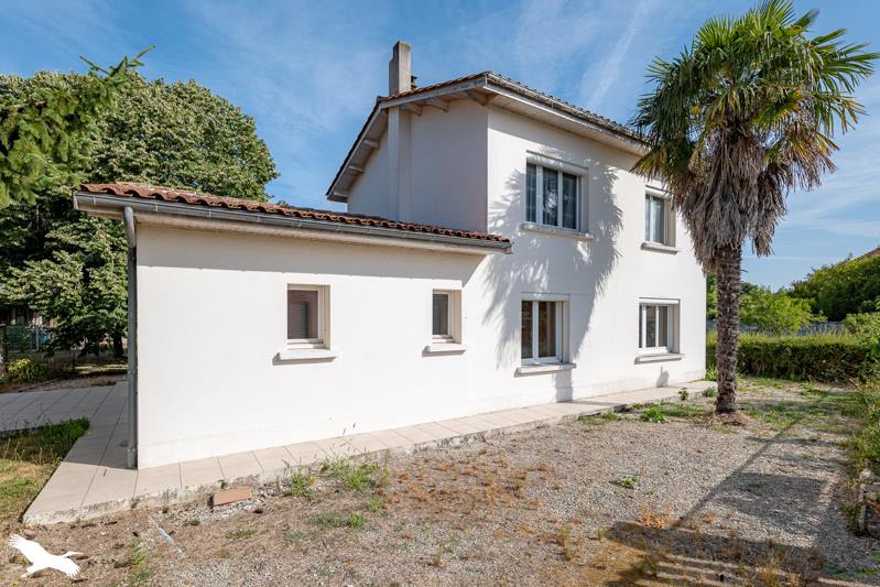 Vente Maison MATHA - 6 pièces -128 m² - (17160)