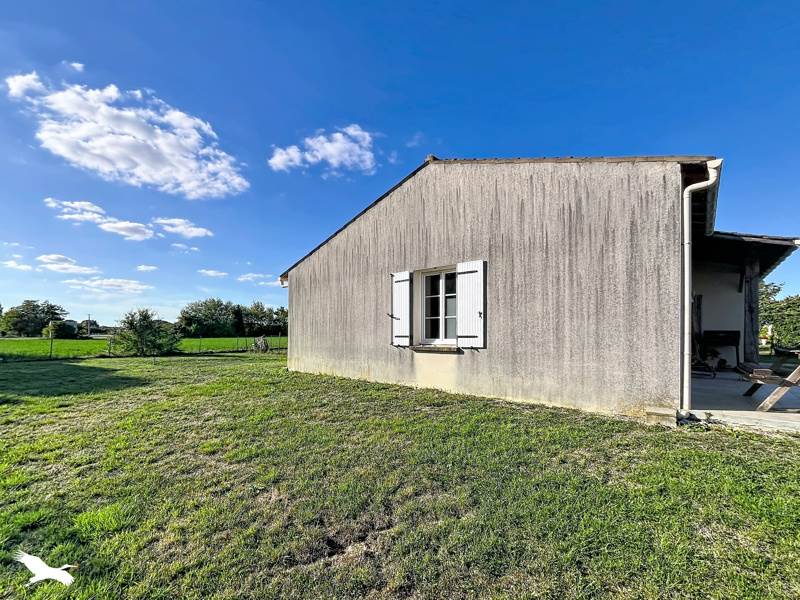 Vente Maison Sainte-Même - 4 pièces -97 m² - (17770)