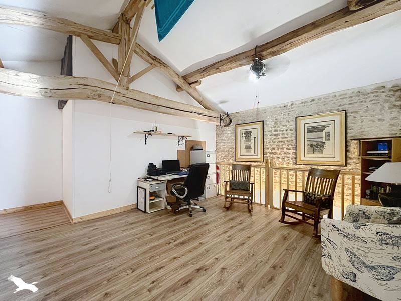 Vente Maison Néré - 6 pièces -180 m² - (17510)