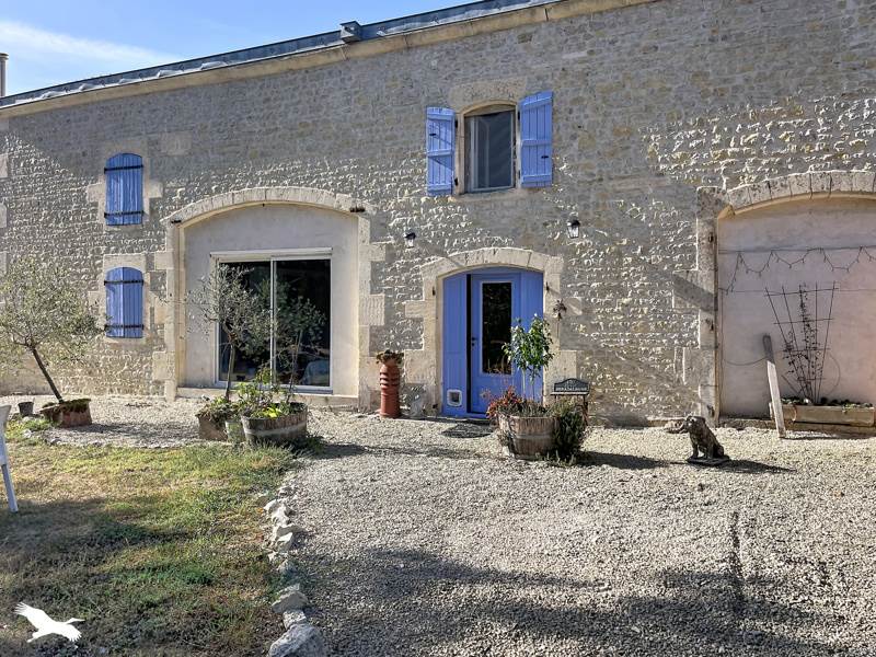 Vente Maison NERE 17510 6 pièces - 180 m²
