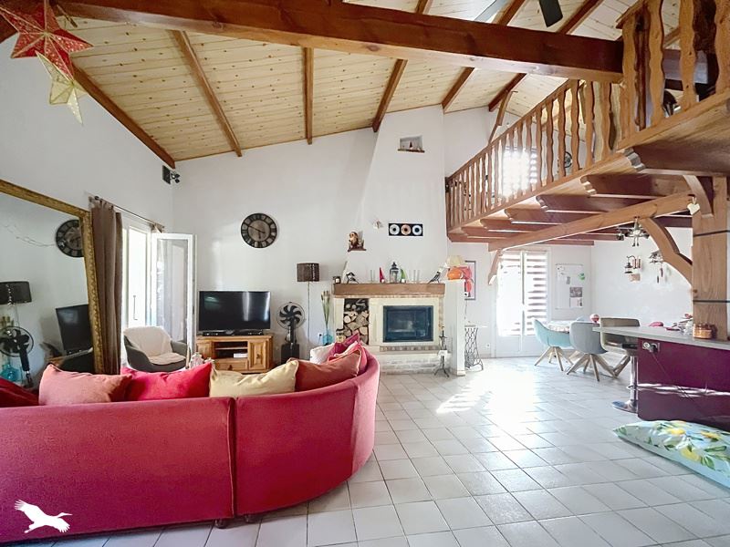 Vente Maison Brizambourg - 5 pièces -145 m² - (17770)