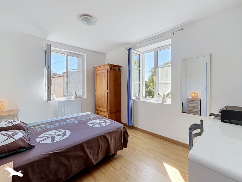 Vente Maison VARAIZE - 6 pièces -112 m² - (17400)