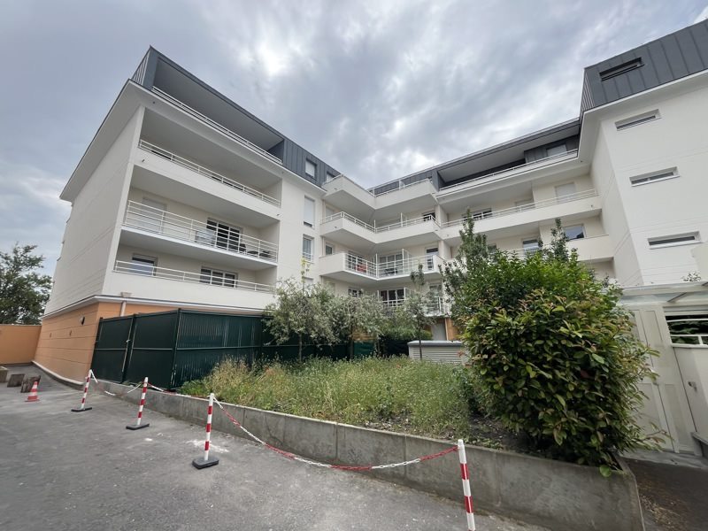 Vente Appartement PONTOISE - 2 pièces -51 m² - (95300)