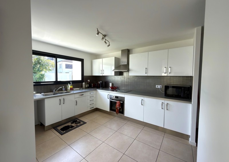 Vente Maison ANGLET - 5 pièces -139 m² - (64600)