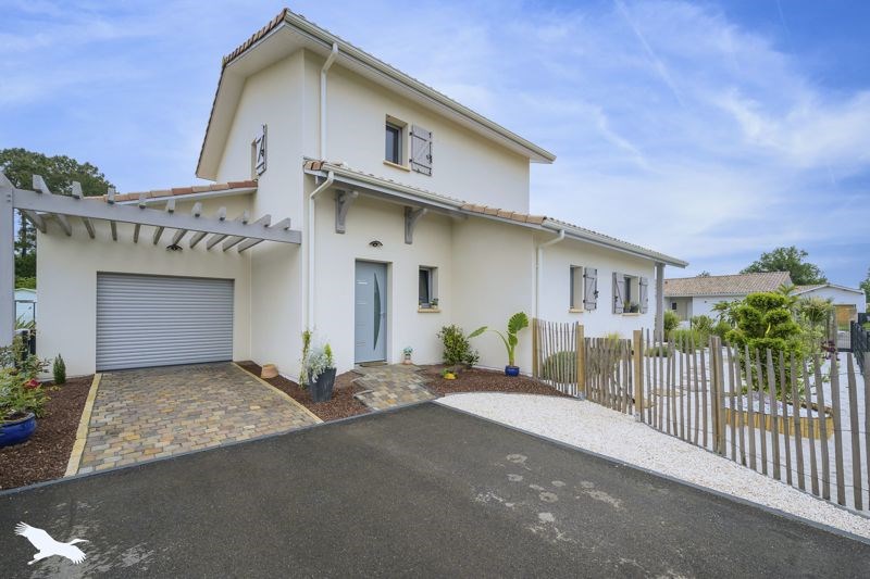 Vente Maison PARENTIS EN BORN - 4 pièces -135 m² - (40160)