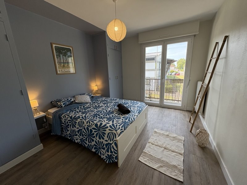 Vente Appartement PARENTIS EN BORN - 4 pièces -123 m² - (40160)