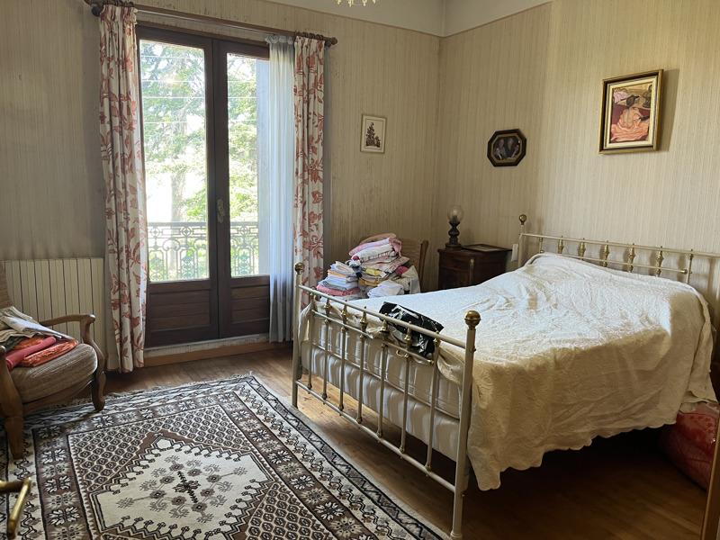 Vente Maison GIGEAN - 7 pièces -230 m² - (34770)