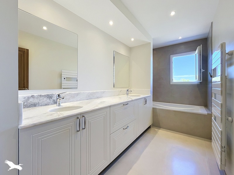 Vente Maison COURNONTERRAL - 5 pièces -186 m² - (34660)