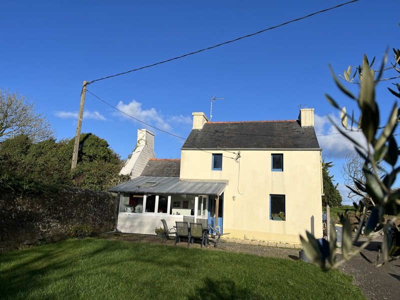 Vente Maison KERNILIS - 4 pièces -67 m² - (29260)