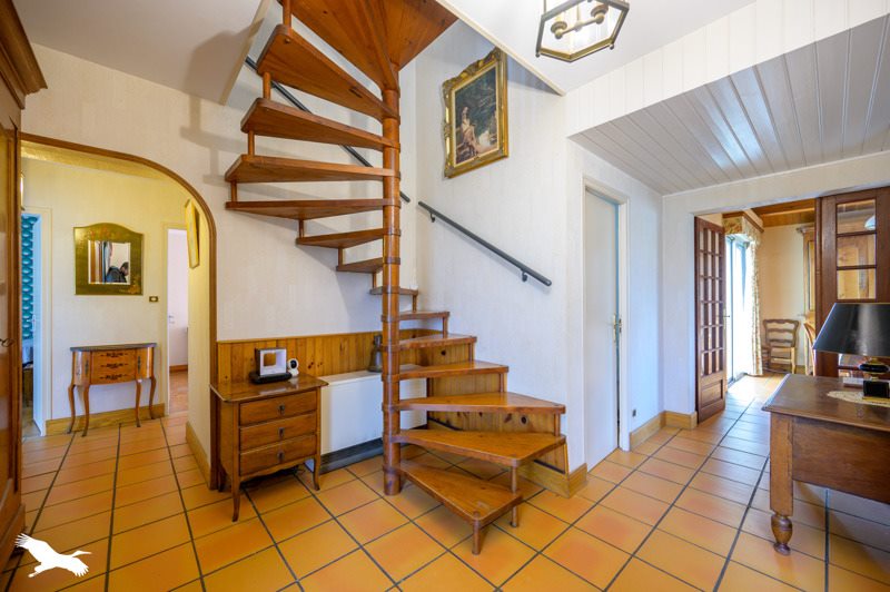Vente Maison PUILBOREAU - 6 pièces -133 m² - (17138)