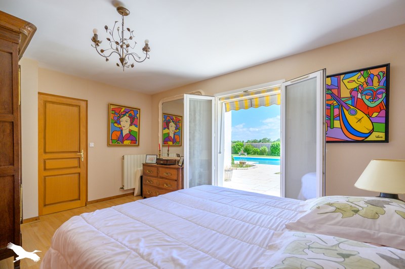 Vente Maison PUILBOREAU - 7 pièces -172 m² - (17138)