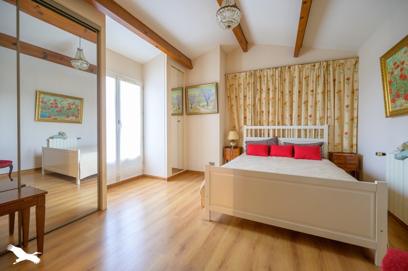 Vente Maison PUILBOREAU - 7 pièces -172 m² - (17138)
