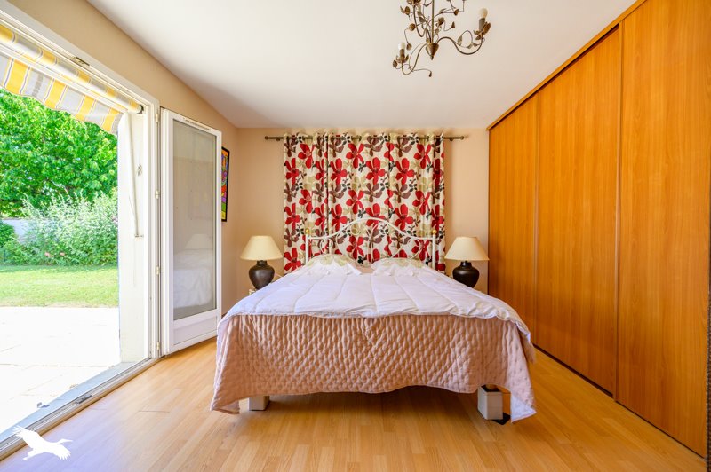 Vente Maison PUILBOREAU - 7 pièces -172 m² - (17138)